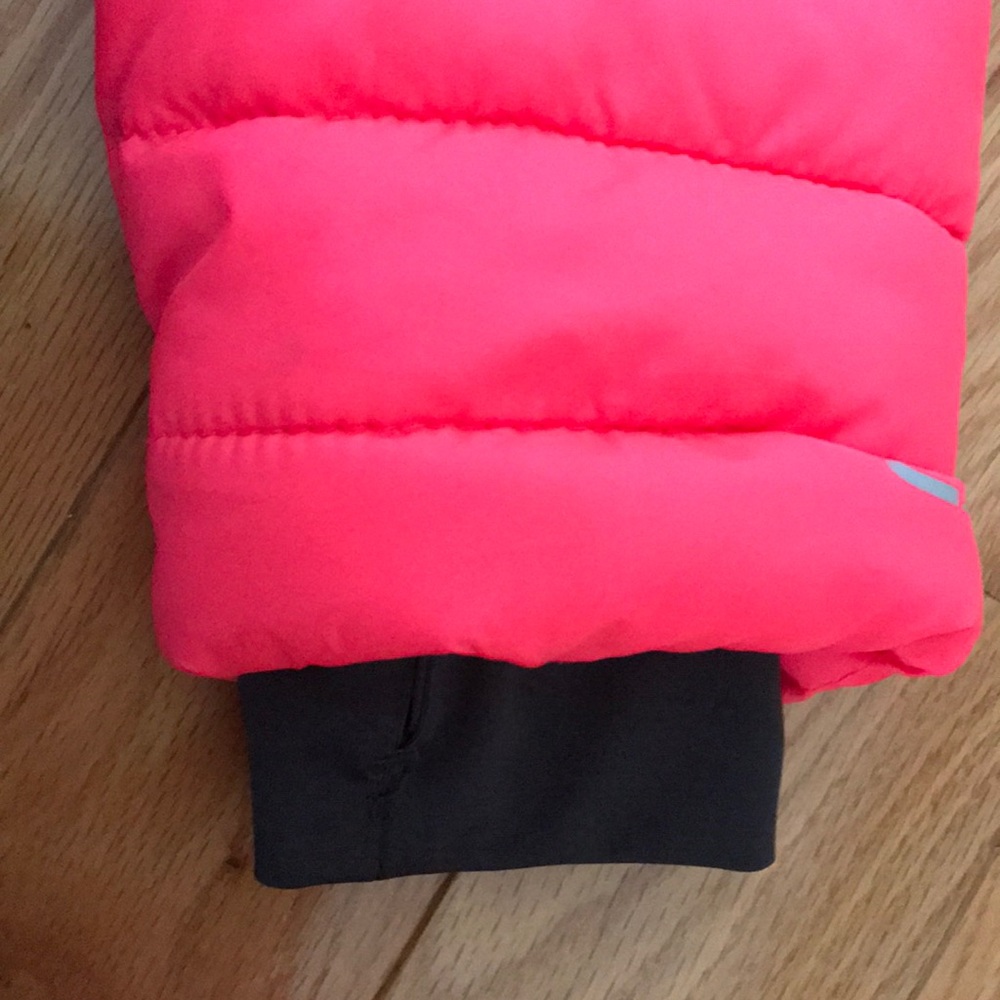 Pink Jacket - Picture 4 of 6